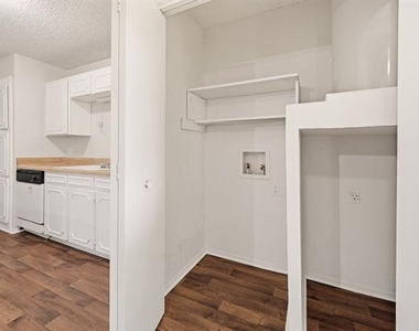 616 Reveille Road - Photo Thumbnail 14