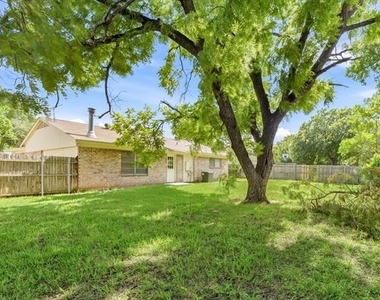 616 Reveille Road - Photo Thumbnail 23