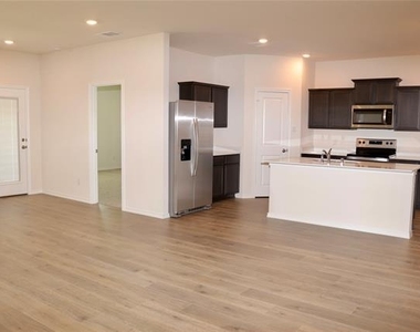 1436 Briar Hill Road - Photo Thumbnail 3