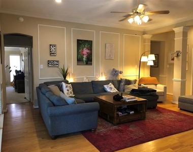 2685 Hillside Drive - Photo Thumbnail 8