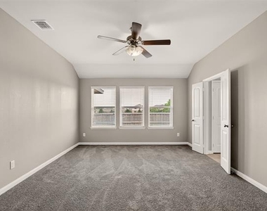 9105 Switchgrass Lane - Photo Thumbnail 8