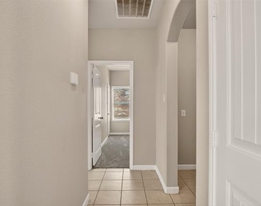 9105 Switchgrass Lane - Photo Thumbnail 3