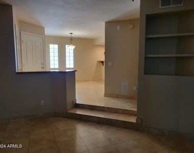 3235 E Camelback Road - Photo Thumbnail 6