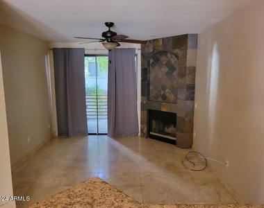 3235 E Camelback Road - Photo Thumbnail 3
