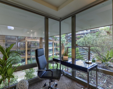 7151 E Rancho Vista Drive - Photo Thumbnail 16