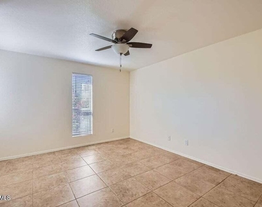 4354 N 82nd Street - Photo Thumbnail 15