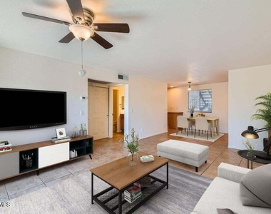 4354 N 82nd Street - Photo Thumbnail 10