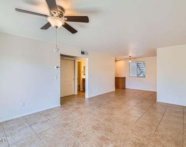 4354 N 82nd Street - Photo Thumbnail 6