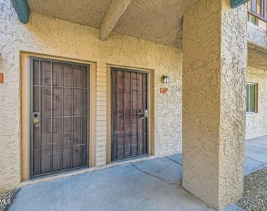 4354 N 82nd Street - Photo Thumbnail 33