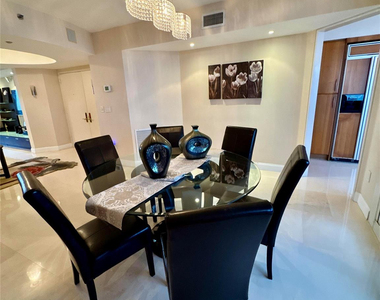 19111 Collins Avenue - Photo Thumbnail 28