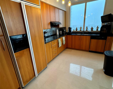 19111 Collins Avenue - Photo Thumbnail 30