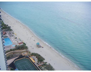 19111 Collins Avenue - Photo Thumbnail 12