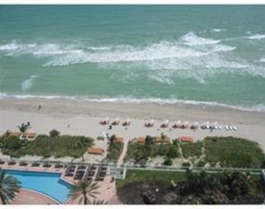 19111 Collins Avenue - Photo Thumbnail 17