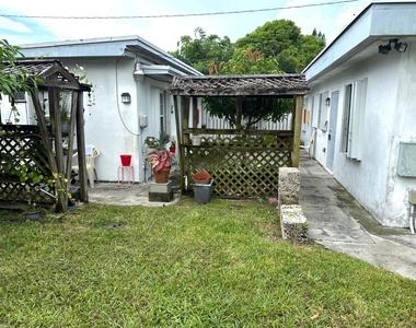 31 Sw 10th Street - Photo Thumbnail 9