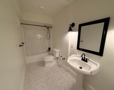 1601 S Flagler Drive - Photo Thumbnail 5
