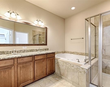 2326 Stutz Drive - Photo Thumbnail 21