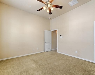 2326 Stutz Drive - Photo Thumbnail 19