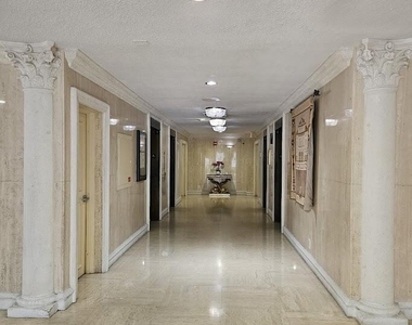 600 Three Islands Boulevard - Photo Thumbnail 3