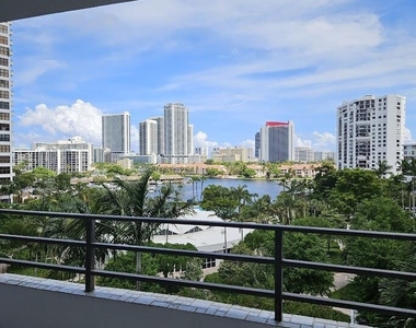 600 Three Islands Boulevard - Photo Thumbnail 16