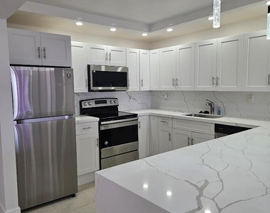 600 Three Islands Boulevard - Photo Thumbnail 6