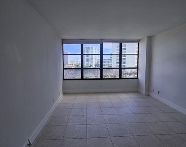 600 Three Islands Boulevard - Photo Thumbnail 12