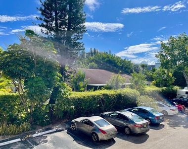 1000 Spanish River Road - Photo Thumbnail 23