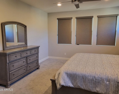 3904 Goldmine Canyon Way - Photo Thumbnail 10