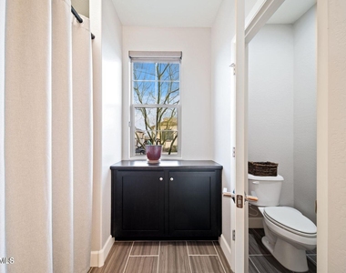 3904 Goldmine Canyon Way - Photo Thumbnail 18