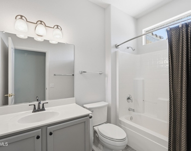 16536 W Rock Springs Lane - Photo Thumbnail 20