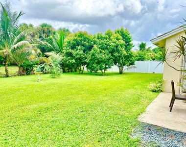 10591 Paso Fino Drive - Photo Thumbnail 12