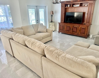10591 Paso Fino Drive - Photo Thumbnail 5