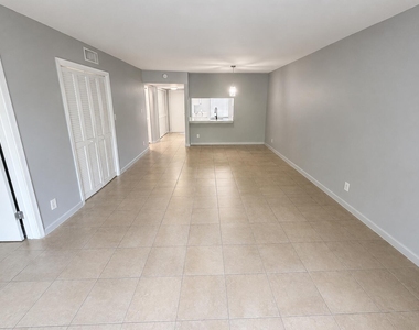 4321 Nw 9th Avenue - Photo Thumbnail 8
