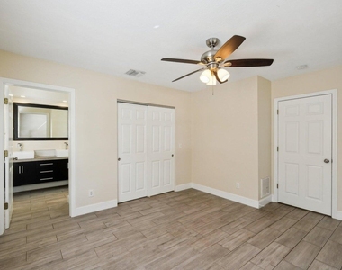 1455 15th Avenue - Photo Thumbnail 11