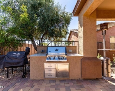 26735 N 127th Drive - Photo Thumbnail 35