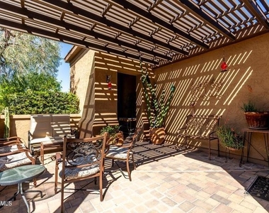 26735 N 127th Drive - Photo Thumbnail 3