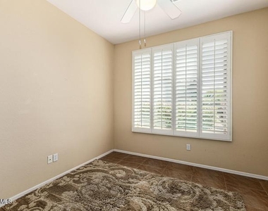 26735 N 127th Drive - Photo Thumbnail 28