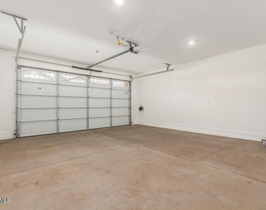 2467 E Athena Avenue - Photo Thumbnail 16