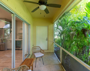 13792 Creston Place - Photo Thumbnail 8
