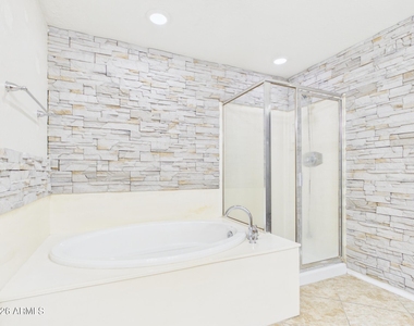 2130 W Hunter Court - Photo Thumbnail 10