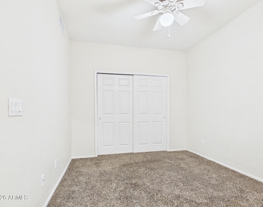 2130 W Hunter Court - Photo Thumbnail 15