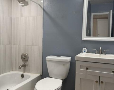 4949 W Verde Lane - Photo Thumbnail 7