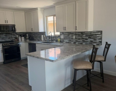 26241 S Lakemont Drive - Photo Thumbnail 8