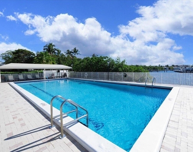 3912 S Ocean Boulevard - Photo Thumbnail 20