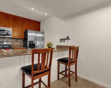 3313 N 68th Street - Photo Thumbnail 3