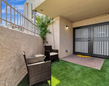 3313 N 68th Street - Photo Thumbnail 13