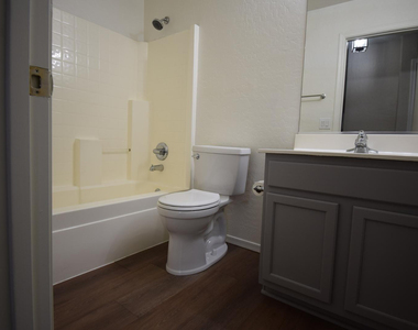15338 N 148th Court - Photo Thumbnail 14
