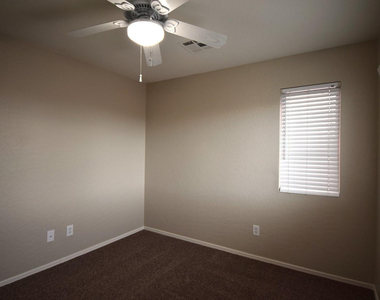 15338 N 148th Court - Photo Thumbnail 13
