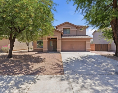 6107 N 135th Drive - Photo Thumbnail 32