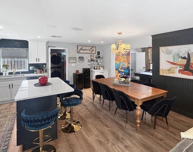 100 Sw 17th Street - Photo Thumbnail 3