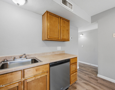 6166 E Glencove Street - Photo Thumbnail 7
